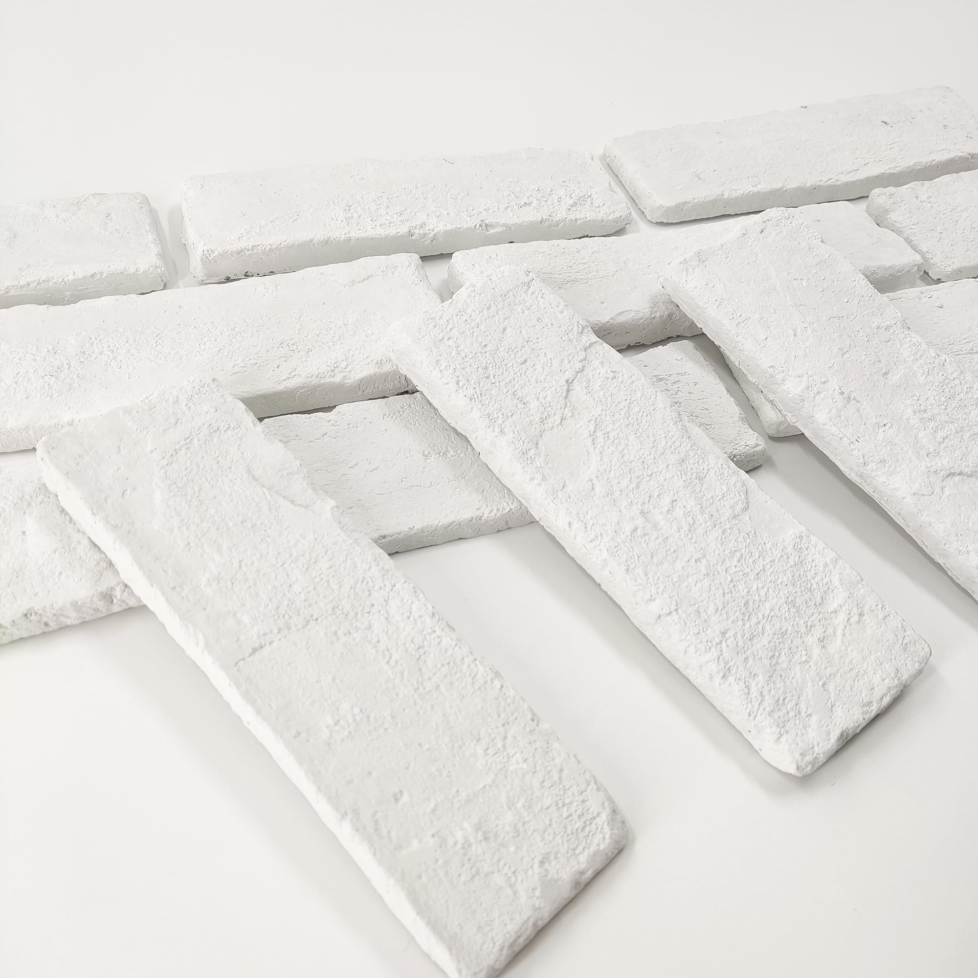 Jusmioke 40 Pcs White Thin Brick Veneers, 2.4